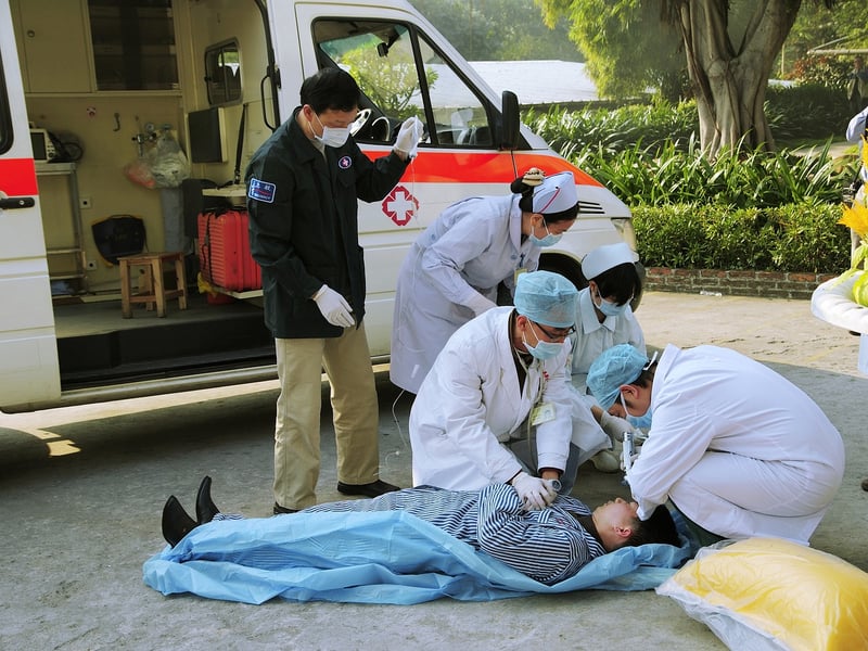 Outdoor first aid